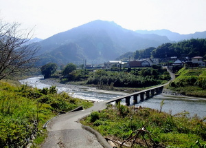 R492 穴吹川 沈下橋 R492 穴吹川 沈下橋
