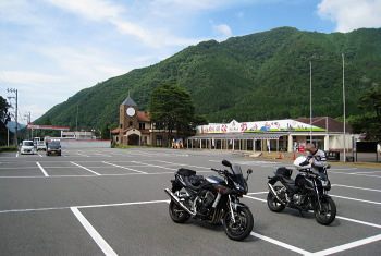 サン○ティオ サンパティ○