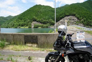 黒石ダム 黒石ダム