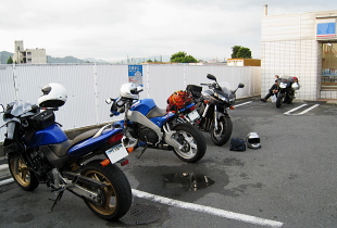 八尾市 八尾市