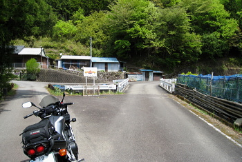 小広和田川林道 小広和田川林道