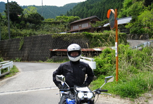 小広和田川林道 小広和田川林道