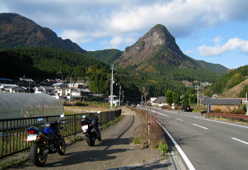 鎧岳 鎧岳