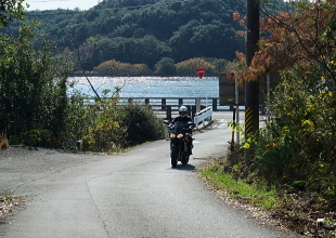 横山展望台 へ ・・・ 横山展望台 へ ・・・