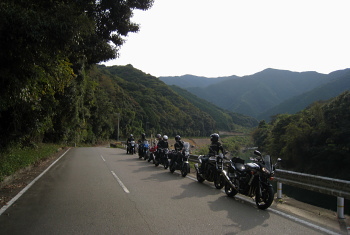 有田川沿いの道 有田川沿いの道