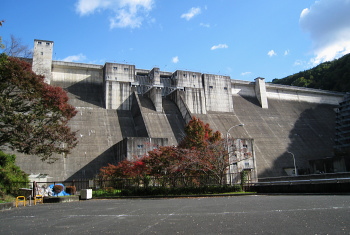 一庫ダム 一庫ダム