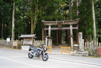 立岩神社 立岩神社