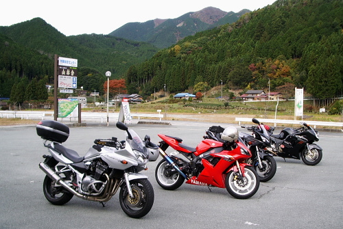 R166