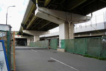 R423 新淀川大橋, 地下鉄御堂筋線 R423 新淀川大橋, 地下鉄御堂筋線