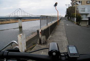 安威川歩道橋 安威川歩道橋
