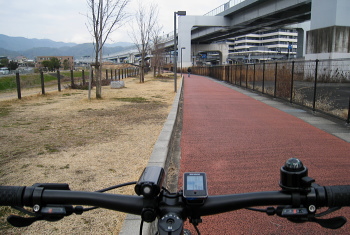 小泉川 下海印寺樽井緑道 小泉川 下海印寺樽井緑道